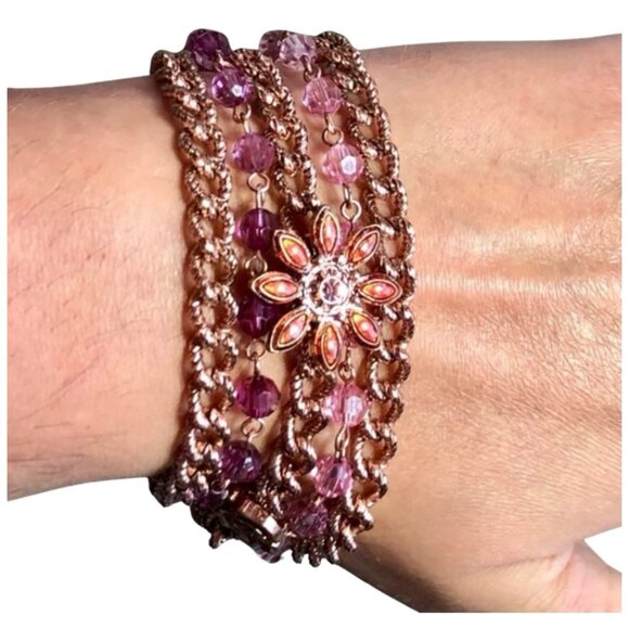 Elegant Multi-Strand Flower Bracelet - Picture 1 of 13